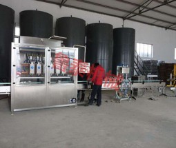 1-4L weighing filling line